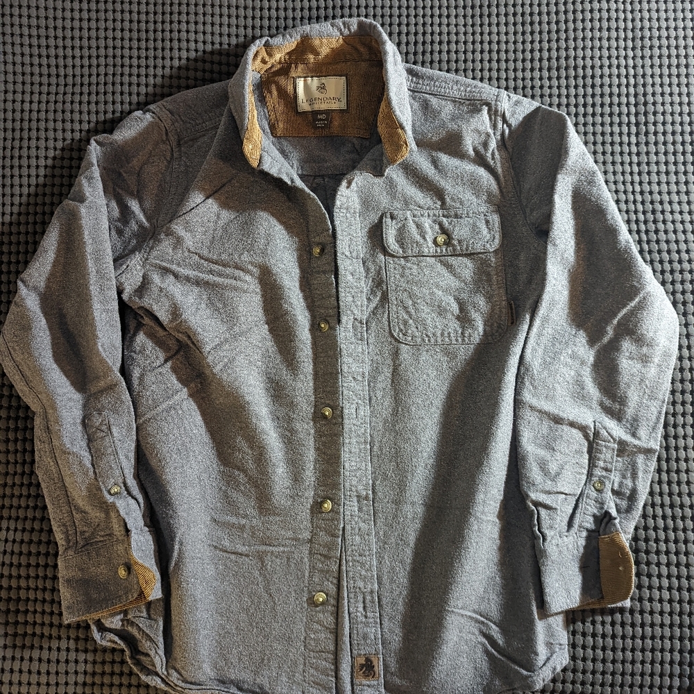 Men's flannel shirt